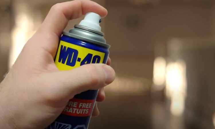 Neobične Namjene WD-40 Spreja: Otkrijte Tajne Koje Niste Znali